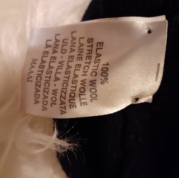 Burberry Sweater - Picture 4 of 4